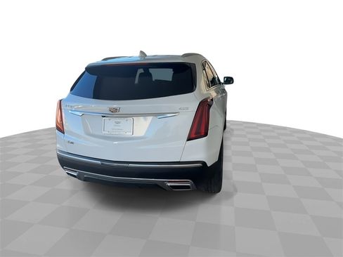 Certified 2025 Cadillac XT5 Premium Luxury image 7