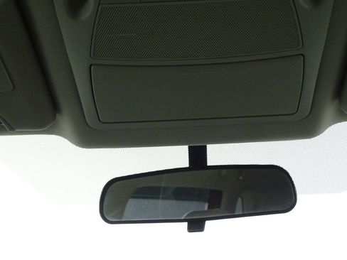 Used 2016 Nissan Rogue S w/ Appearance Package image 25