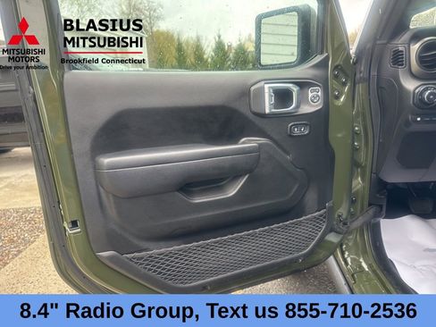 Used 2023 Jeep Wrangler Unlimited w/ Cold Weather Group AWD/4WD image 24