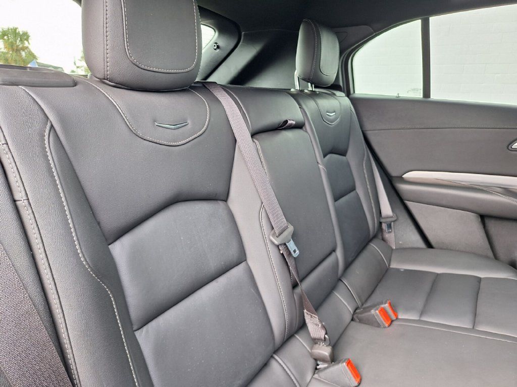 Used 2024 Cadillac XT4 Premium Luxury AWD/4WD image 29