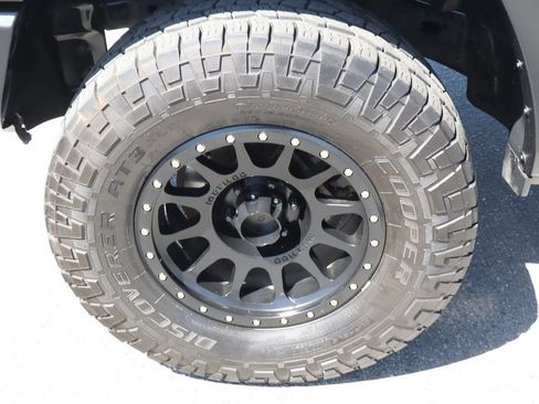Used 2019 RAM 1500 Rebel w/ Rebel Level 1 Equipment Group AWD/4WD image 14