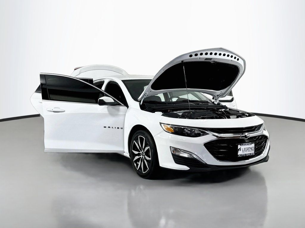 Used 2022 Chevrolet Malibu RS FWD image 18