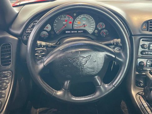 Used 2003 Chevrolet Corvette Coupe w/ Preferred Equipment Group RWD image 12