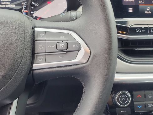 Used 2024 Jeep Compass Limited AWD/4WD image 15