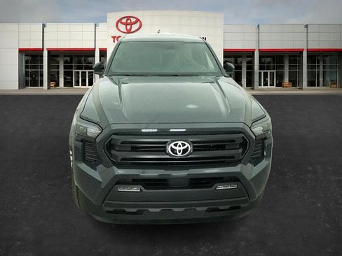 New 2026 Toyota Tacoma SR5 image 2