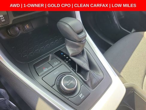 Used 2024 Toyota RAV4 LE AWD/4WD image 29