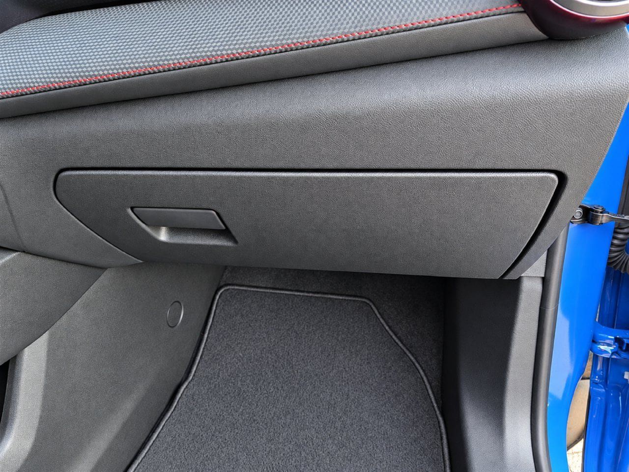 Used 2025 Chevrolet Equinox RS w/ Safety and Technology Package FWD image 34
