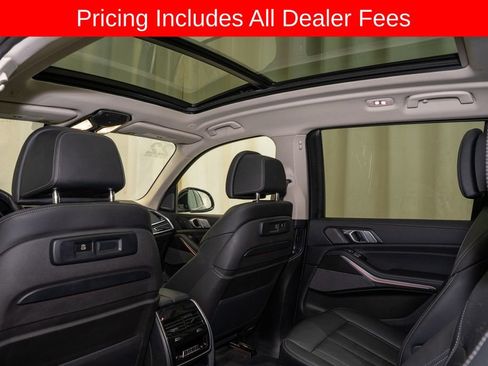 Used 2022 BMW X7 xDrive40i w/ Premium Package AWD/4WD image 14