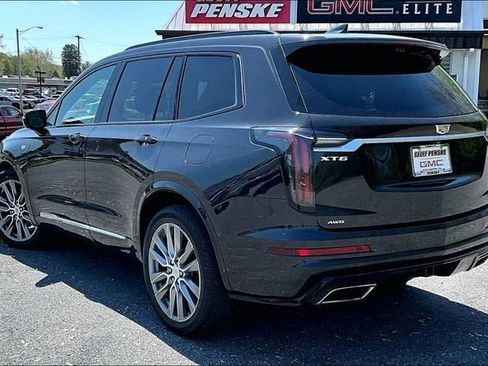 Used 2020 Cadillac XT6 Sport AWD/4WD image 4