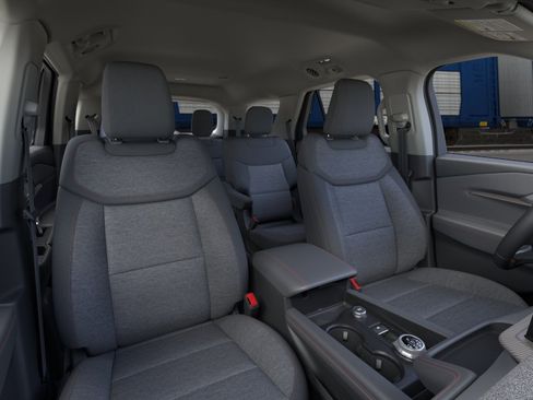 New 2026 Ford Explorer Active RWD image 10