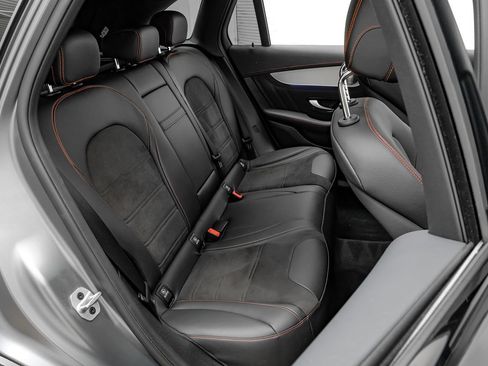 Used 2021 Mercedes-Benz GLC 43 AMG 4MATIC image 29