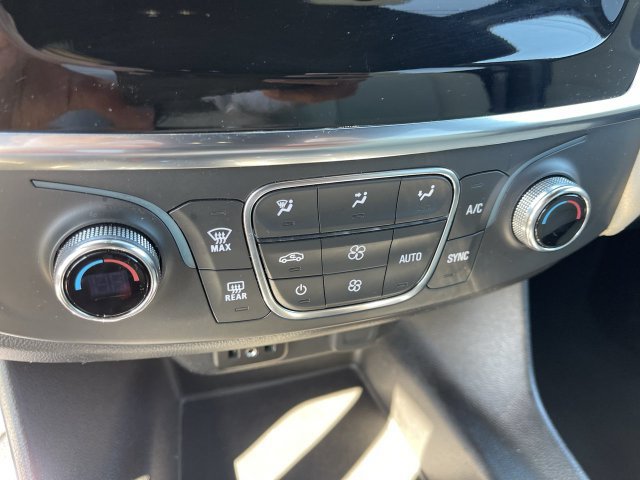 Used 2023 Chevrolet Traverse LS w/ Safety Package FWD image 18