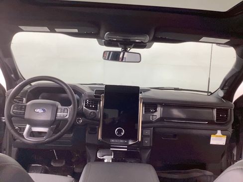 New 2025 Ford F150 Lightning Lariat image 16