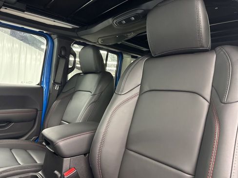 New 2026 Jeep Wrangler Unlimited Rubicon 392 image 19