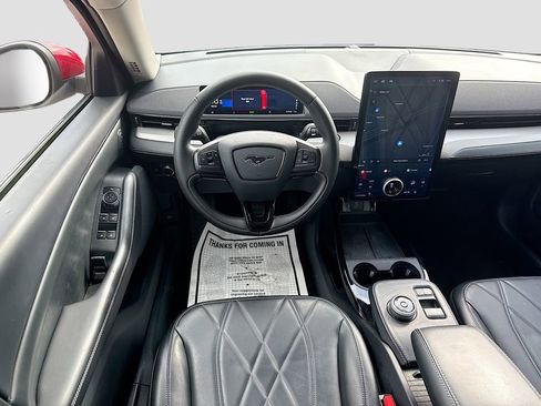 Used 2022 Ford Mustang Mach-E Select image 24
