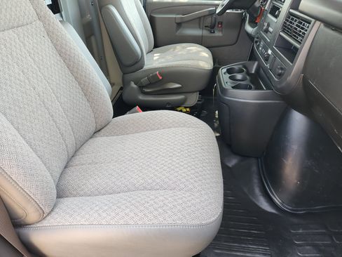 New 2025 Chevrolet Express 3500 w/ Power Convenience Package image 17