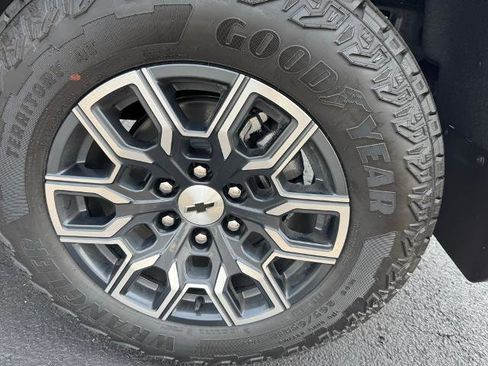 New 2026 Chevrolet Colorado Z71 w/ Technology Package image 11