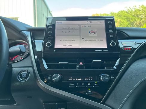 Used 2023 Toyota Camry XSE FWD image 18
