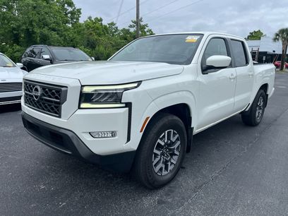Used 2024 Nissan Frontier SL w/ Technology Package