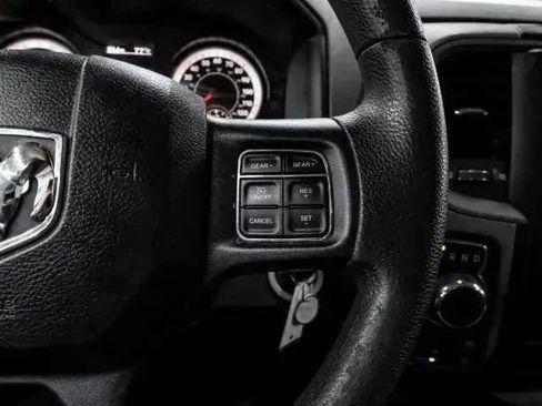Used 2019 RAM 1500 Express w/ Express Value Package AWD/4WD image 21