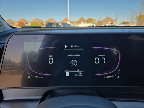 Used 2023 Kia Sportage EX image 31