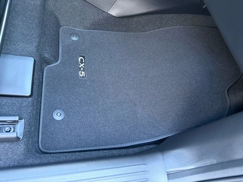 New 2025 MAZDA CX-5 AWD 2.5 S w/ Select Package image 8