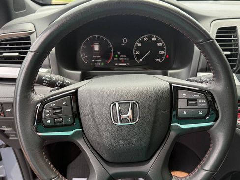 Used 2025 Honda Odyssey Sport-L image 38