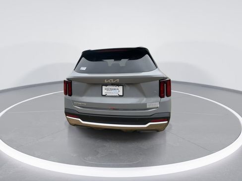 New 2026 Kia Sorento S image 7