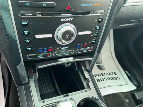 Used 2016 Ford Explorer Sport w/ Equipment Group 401A AWD/4WD image 15