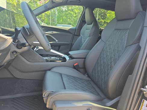 New 2026 Audi SQ5 Premium Plus AWD/4WD image 15