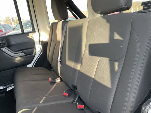 Used 2017 Jeep Wrangler Unlimited Sport w/ Quick Order Package 24S image 16