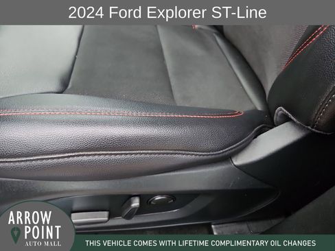 Used 2024 Ford Explorer ST-Line w/ Class IV Trailer Tow Package RWD image 23