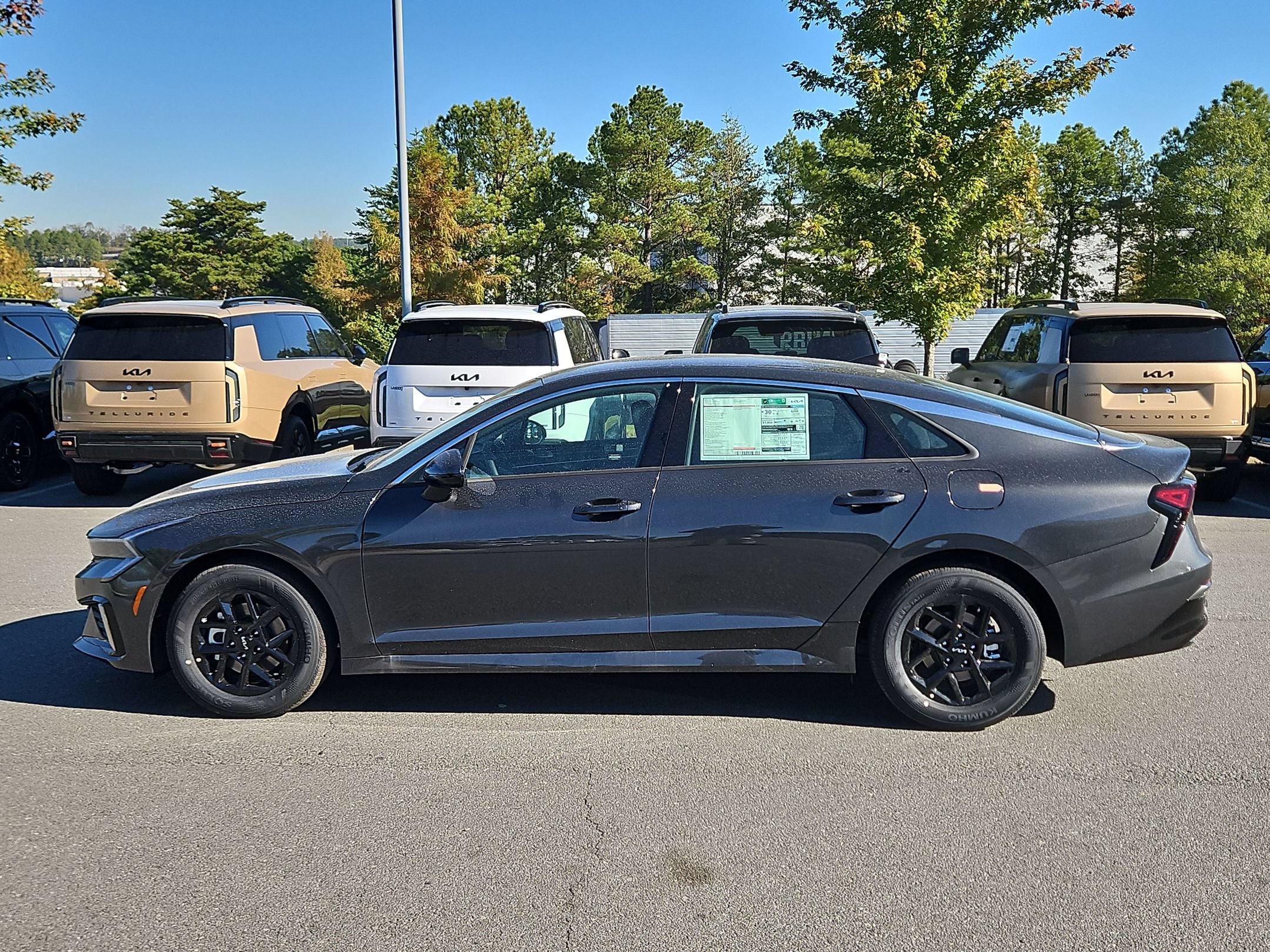 New 2026 Kia K5 LXS FWD image 4