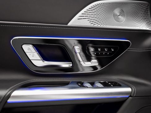 Used 2022 Mercedes-Benz SL 55 AMG 4MATIC image 59