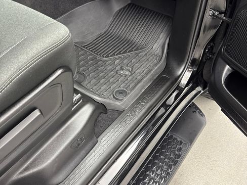 Used 2026 RAM 1500 Warlock AWD/4WD image 30