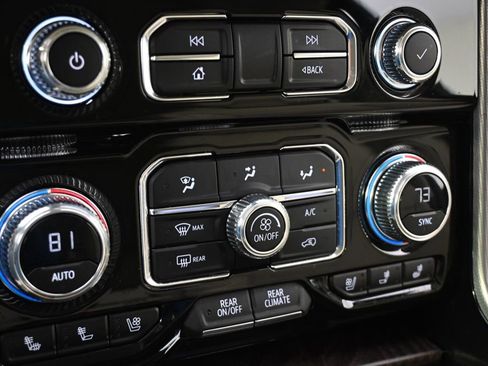 Used 2023 GMC Yukon Denali AWD/4WD image 33