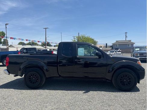 Used 2016 Nissan Frontier S RWD image 4