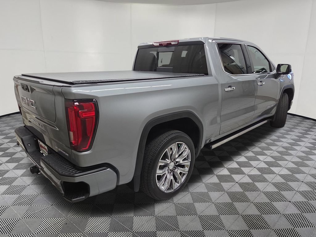 Used 2024 GMC Sierra 1500 Denali AWD/4WD image 4