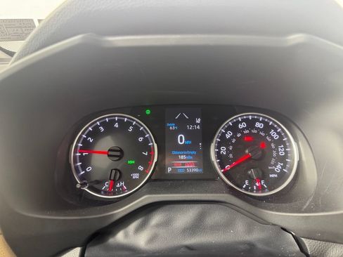 Used 2021 Toyota RAV4 XLE Premium AWD/4WD image 20