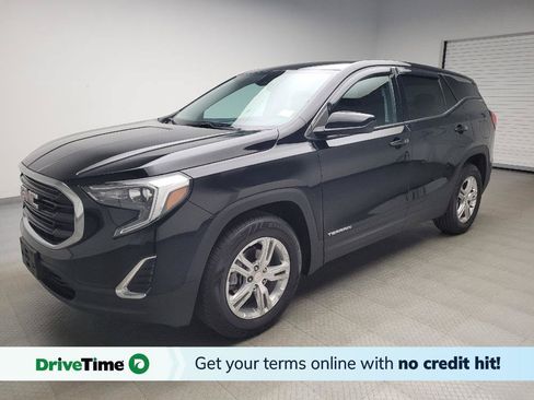 Used 2018 GMC Terrain SLE FWD image 1