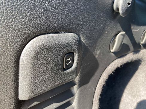 Used 2020 Jeep Grand Cherokee Overland AWD/4WD image 7