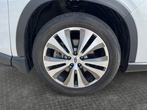 Used 2022 Subaru Ascent Touring AWD/4WD image 17