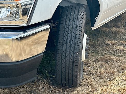 New 2025 Ford E-350 and Econoline 350 Super Duty w/ Power Equipment Group image 23