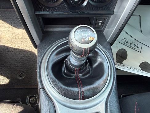 Used 2013 Scion FR-S image 17