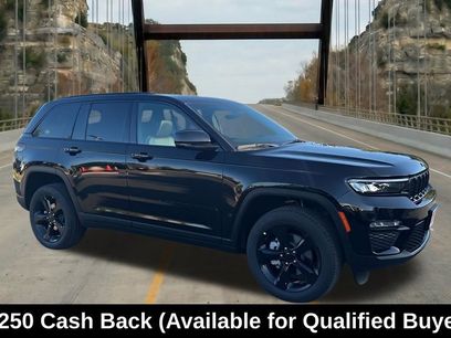 New 2025 Jeep Grand Cherokee Limited w/ Black Appearance Package