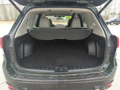 Used 2023 Subaru Forester Premium AWD/4WD image 27
