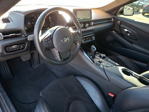 Used 2021 Toyota Supra w/ Safety & Technology Package image 12