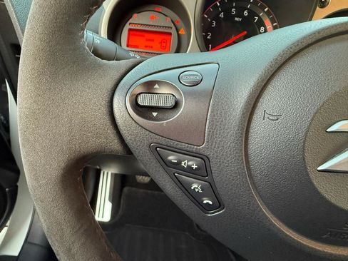 Used 2020 Nissan 370Z Coupe RWD image 35