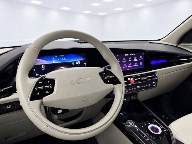 Used 2023 Kia Niro Wind w/ Wind Preserve Package FWD image 21