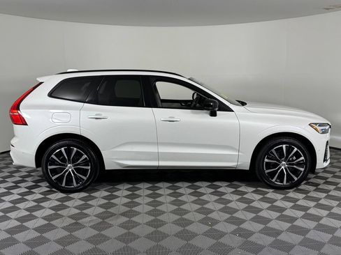Used 2024 Volvo XC60 B5 Plus w/ Protection Package Premier AWD/4WD image 5